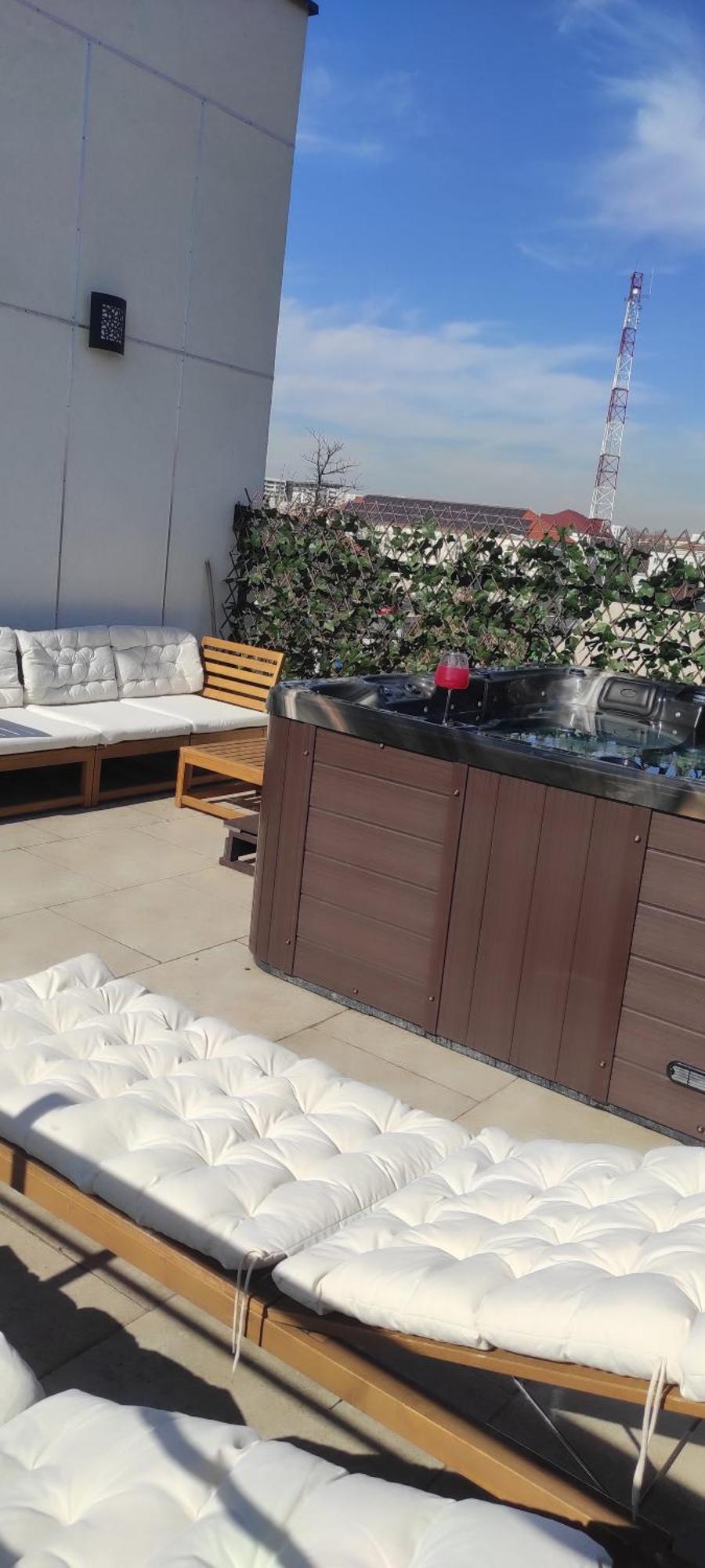 Hotel Fantazia Oradea - Self Check In & Out Exterior foto